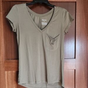 Sleek Olive V-Neck Tee with Pocket